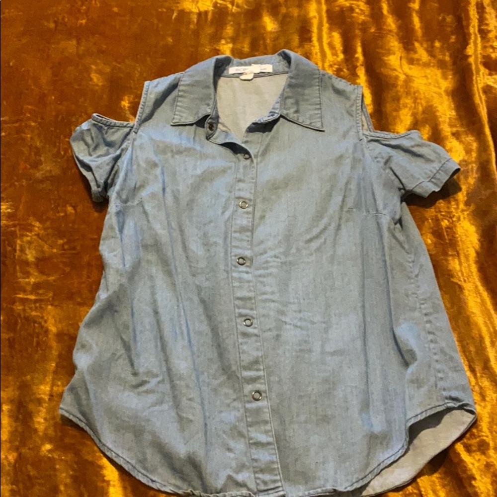 Chambray cold shoulder camp shirt